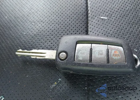 2016 Nissan Rogue S/Sl/Sv z USA, uszkodzony, nr VIN KNMAT2MV8GP666506